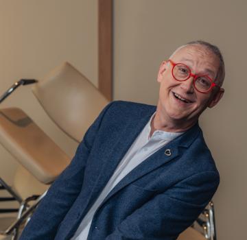 BEHIND THE SCENES OF BURDIGALA: THE PORTRAIT OF RENAUD